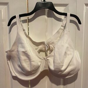 Cacique White Underwire Bra